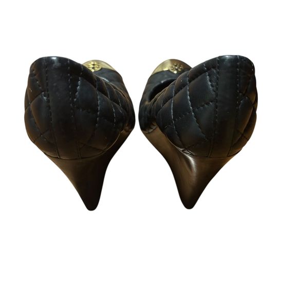 Tory Burch Kaitlin Wedge in Black and Gold- Size 7 - Picture 3 of 8